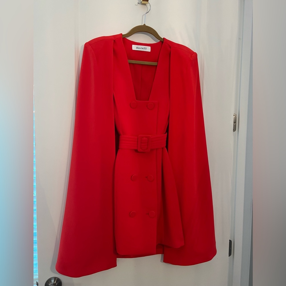 ELLIATT Red Blazer Cape Dress (Size: M)